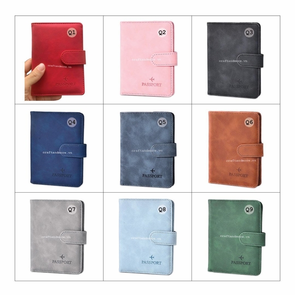 Túi ví đựng passport cover khắc tên, trang trí charm theo yêu cầu