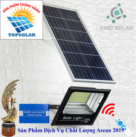 den-nang-luong-mat-troi-200w-solar-light-topsolar-200w
