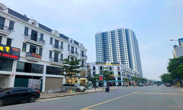 Cần bán căn shophouse Sông Hồng TT Trâu Qùy, phố Thành Trung, Siêu kinh doanh.