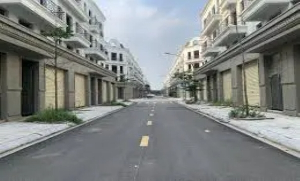 Cần bán căn shophouse Sông Hồng TT Trâu Qùy, phố Thành Trung, Siêu kinh doanh.
