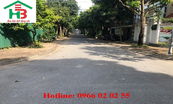 Cần bán nhanh 175m2 đất khu đô thị mới Sài Đồng, Đường oto tránh, kinh doanh thuận lợi