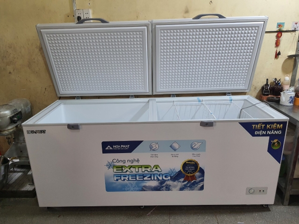 Tủ đông lớn Hòa Phát 1 ngăn đông , 2 cánh HPF AD6783 1250 LÍT-  dài 2.1 MÉT.