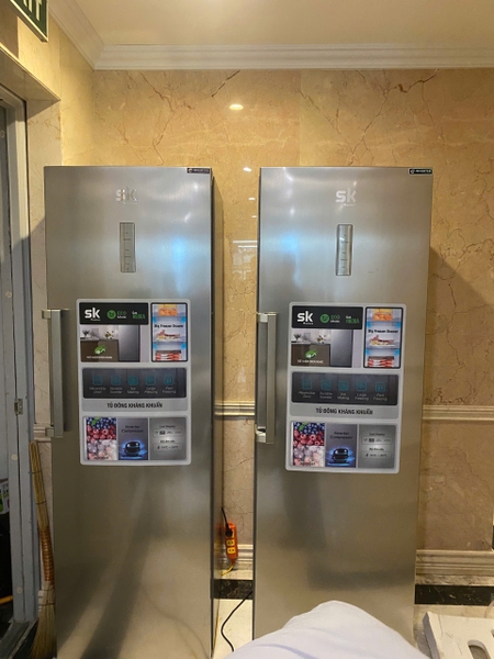 Tủ đông đứng SK Sumikura 350 lít Inverter - KHÔNG ĐÓNG TUYẾT