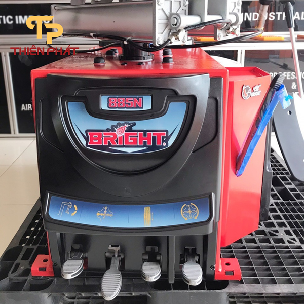 Máy tháo lốp ô tô cần gật gù công nghệ Italia Bright LC-885N