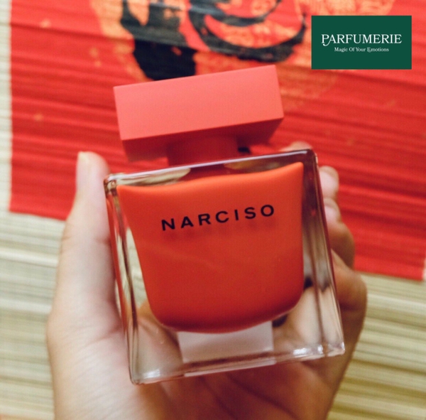 Nước hoa nữ Narciso Rouge - quý cô sang chảnh đầy kiêu kỳ