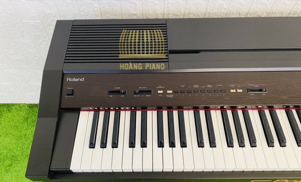 Roland HP-2000 Đàn Piano Điện Roland HP 2000 Mới 98% | Piano Hoàng 