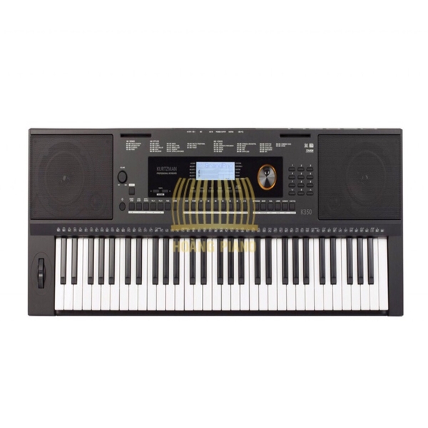 Pantiesdagi osiyolik ayolning fotosurati