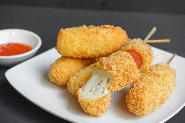 Hotdog Xúc Xích Phô mai Hoa Doanh 300g