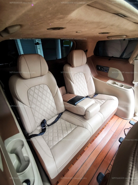 Nội thất SEDONA độ nâng cấp Limousine  VIP