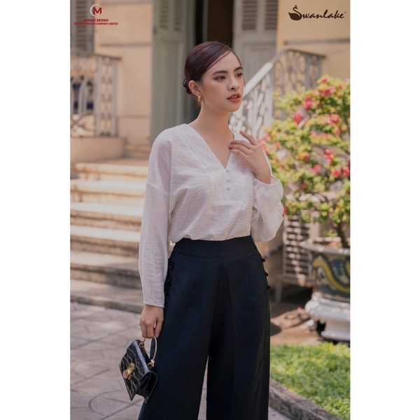 Áo Kiểu Nữ Cổ V Phối Ren Swanlake