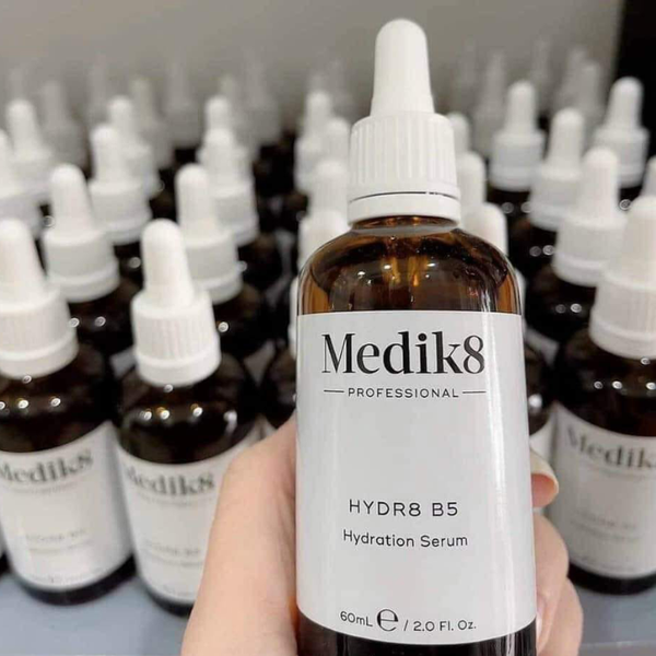 Serum phục hồi cấp ẩm Medik8 Hydr8 B5 Hydration 60ml
