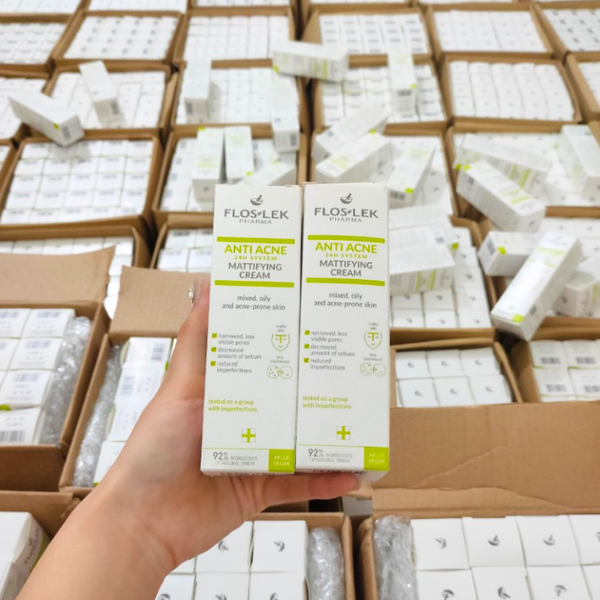 Kem dưỡng ẩm và kiểm soát dầu nhờn Floslek Anti Acne Mattifying Cream 50ml