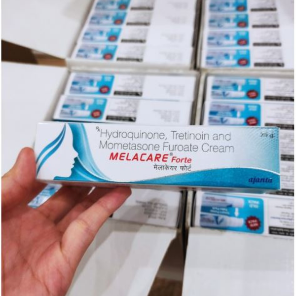 Kem Dưỡng Melacare Ajanta Làm Mờ Thâm Nám, Xóa Tàn Nhang ( màu xanh ) 25g