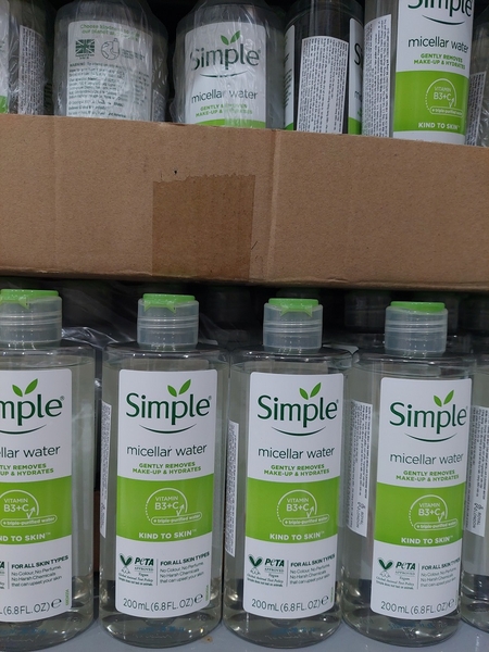 Nước Tẩy Trang Simple Micellar Cleansing Water 400ml