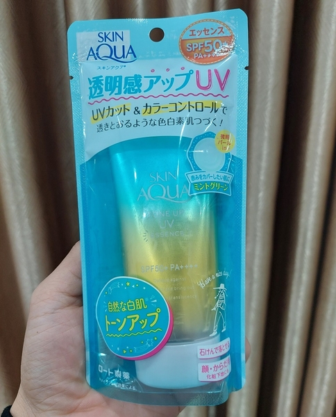 Kem Chống Nắng Nhật Bản Skin Aqua Tone Up UV Essence SPF50+ PA++++ ( Hương bạc hà 80g )