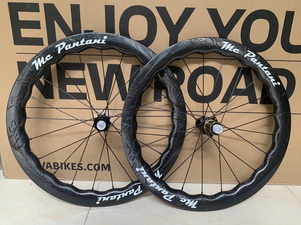 Bộ Vành (bánh) xe đạp 20 inch THE PANTAHI gợn sóng, thắng dĩa center lock - Full Carbon, mới 100%