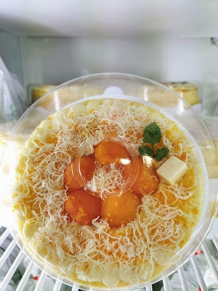 Bông lan trứng muối