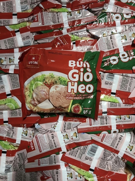 Bún giò heo ăn liền vifon