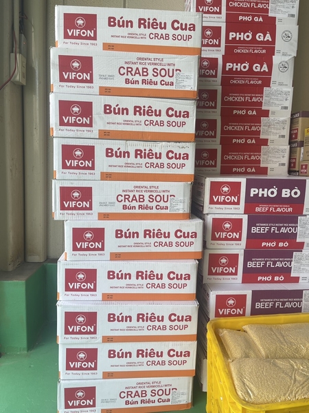 Bún riêu cua ăn liền vifon