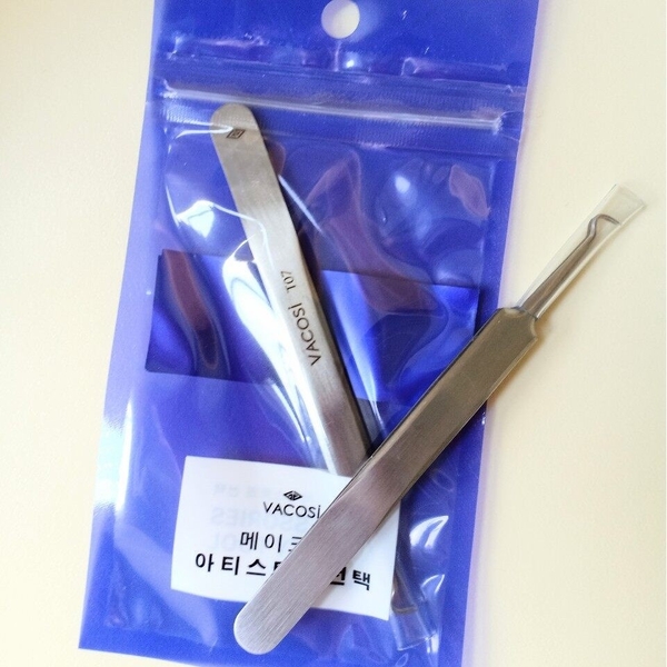 Nhíp Gắp Mụn Đầu Đen Vacosi T07
