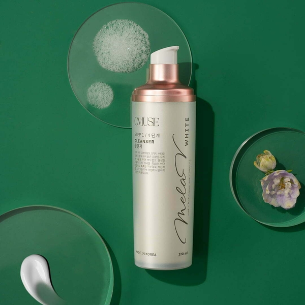 Gel rửa mặt dành cho da có vấn đề sắc tố OMuse MelaV White Cleanser