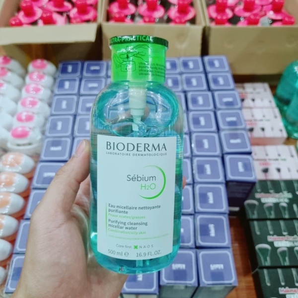 Nước tẩy trang Bioderma Sébium H2O Xanh Nắp Nhấn  500ml