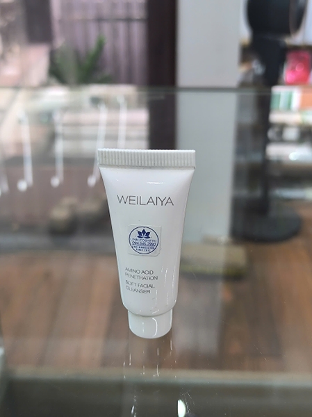 Sữa rửa mặt mini Weilaiya dưỡng ẩm trắng da amino acid 5g