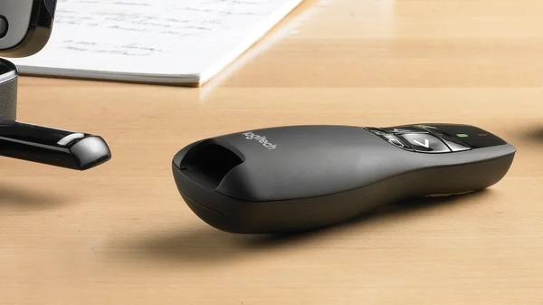 Bút trình chiếu Logitech R400