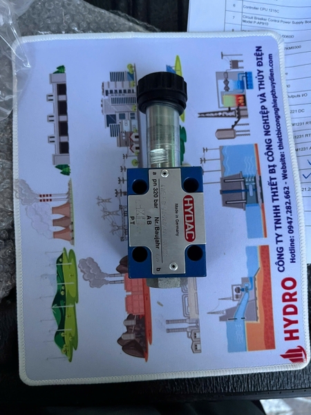 van-dien-tu-thuy-luc-hydac-4we-6-d-320-bar-cetop-3