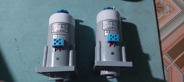 dong-co-tich-nang-may-cat-adw-15-2