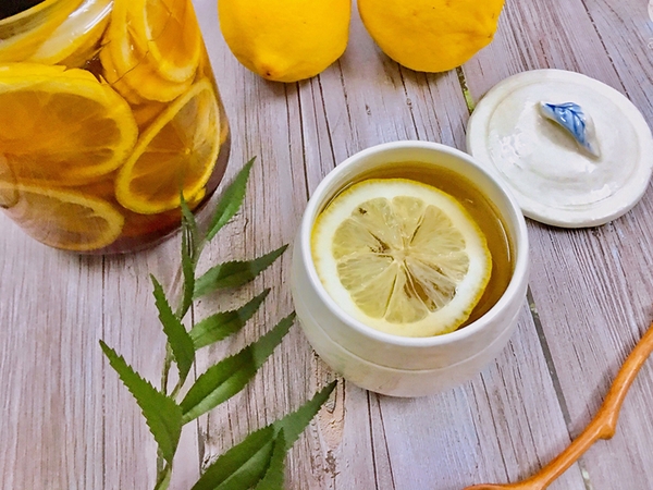 Công dụng của chanh ngâm mật ong chữa ho hiệu quả