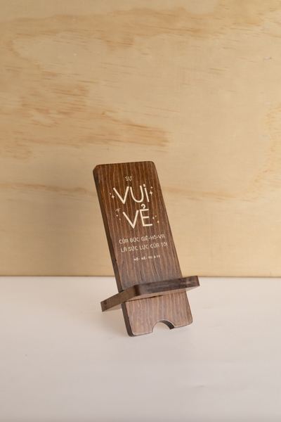 Sự vui vẻ của Đức Giê-hô-va là sức lực - Phonestand