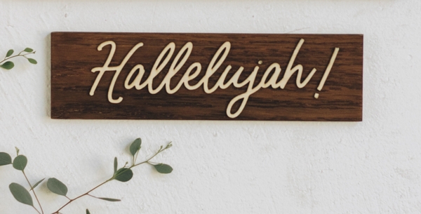 Hallelujah - Grace Thanh gỗ S