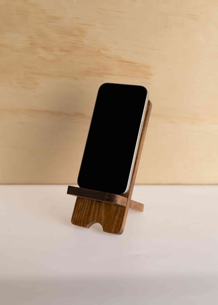 Đức Chúa trời là nơi nương náu và sức lực - Phonestand