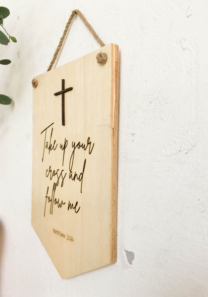 Cross - Selah lá cờ