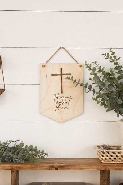 Cross - Selah lá cờ