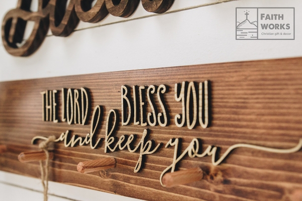 The Lord Bless You and Keep You - Móc treo gỗ L