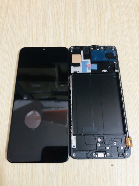 mh-ss-oled-a70-a705f-a-a-co-khung-den