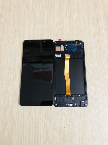 mh-ss-oled-a750-a-a-co-khung-den