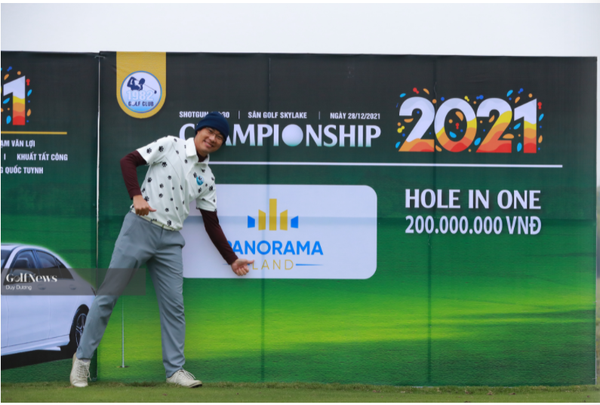 Ghi HIO tại giải 1982 Golf Club Championship 2021, golfer nhận thưởng gần 2 tỷ đồng