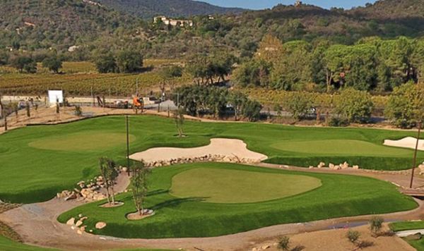 Những lý do nên sử dụng cỏ nhân tạo