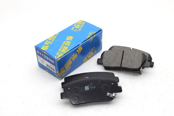 D11280M Bố Thắng - Má Phanh SAU Hyundai SANTAFE 2.0 2.2 2.4 10-16 ELANTRA 1.6 2.0 16-19 Kia CERATO 1.6 12-16 SORENTO 1.6 09- CARNIVAL 06-14 MK Kashiyama - Japan