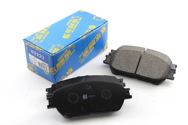 D2223 Bố Thắng - Má Phanh TRƯỚC Toyota PREVIA 2.4 03-05 SIENNA 3.3 3.5 03-10 MK Kashiyama - Japan