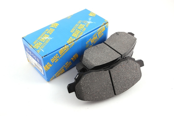 D6108 Bố Thắng - Má Phanh TRƯỚC Mitsubishi GRANDIS VN 2.4 03-11 OUTLANDER 2.0 2.4 3.0 01- LANCER 1.5 2.0 06-17 MK Kashiyama - Japan
