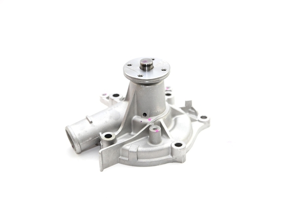 GWM23A Bơm Nước Mitsubishi JOLIE VN 2.0 98-07 L300 VN 2.0 94-03 PAJERO VN 2.4 91-02 TRITON 2.0 93-01 Hyundai STAREX 2.4 97-01 GMB - Japan