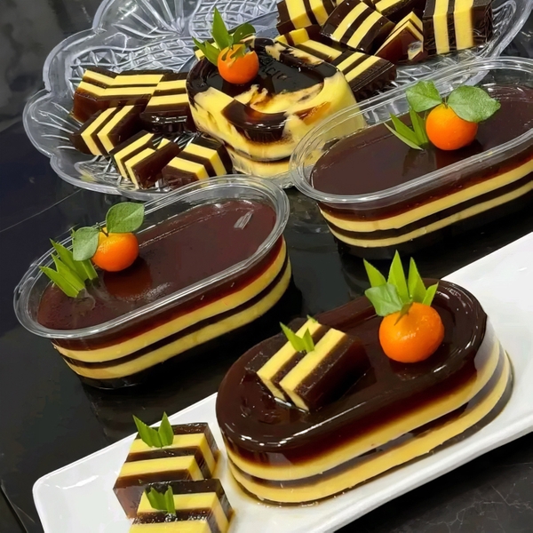 Hộp Nhựa PET JB-11 (10 hộp) - Hộp nhựa đựng bánh oval đựng bánh rau câu, bông lan, pudding