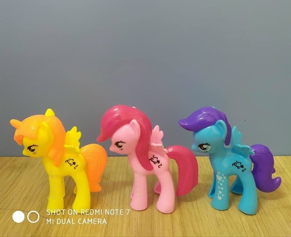 Ngựa Pony (3 con) trang trí bánh sinh nhật, bánh rau câu