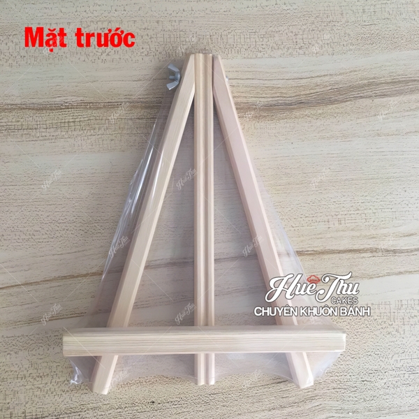Chân Đế Gỗ cho bảng vải nỉ khung gỗ gắn chữ