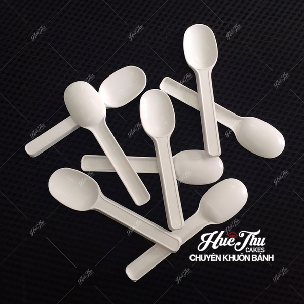 Thìa muỗng sữa chua, chè, bánh flan, kem, rau câu, xôi (500g)