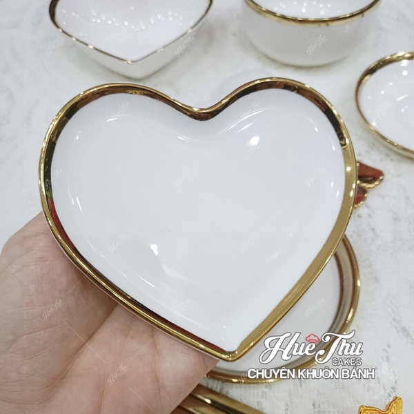 Đĩa Tim Viền Đen, Viền Vàng 12.5cm, Đĩa Tim Sứ Decor - trang trí đồ ăn, mâm cúng